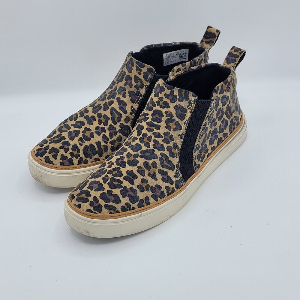 TOMS Women's Bryce Slip On leopard print  women's size 7.5